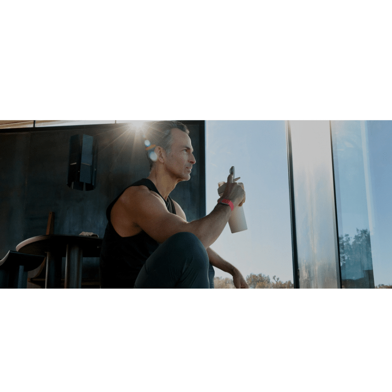 WHOOP – 5.0 LIFE MG Health and Fitness Tracker with 12 Month Subscription - International Warranty