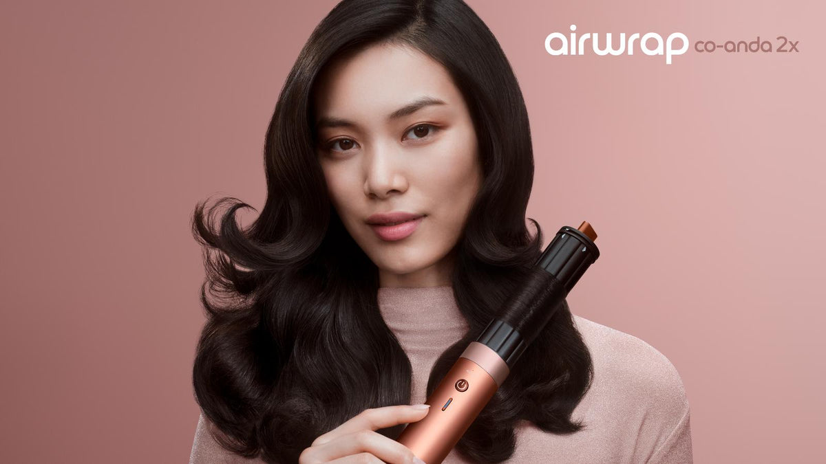 Dyson Airwrap Co-anda2x HS09 Ceramic Apricot/Topaz - model styling curls