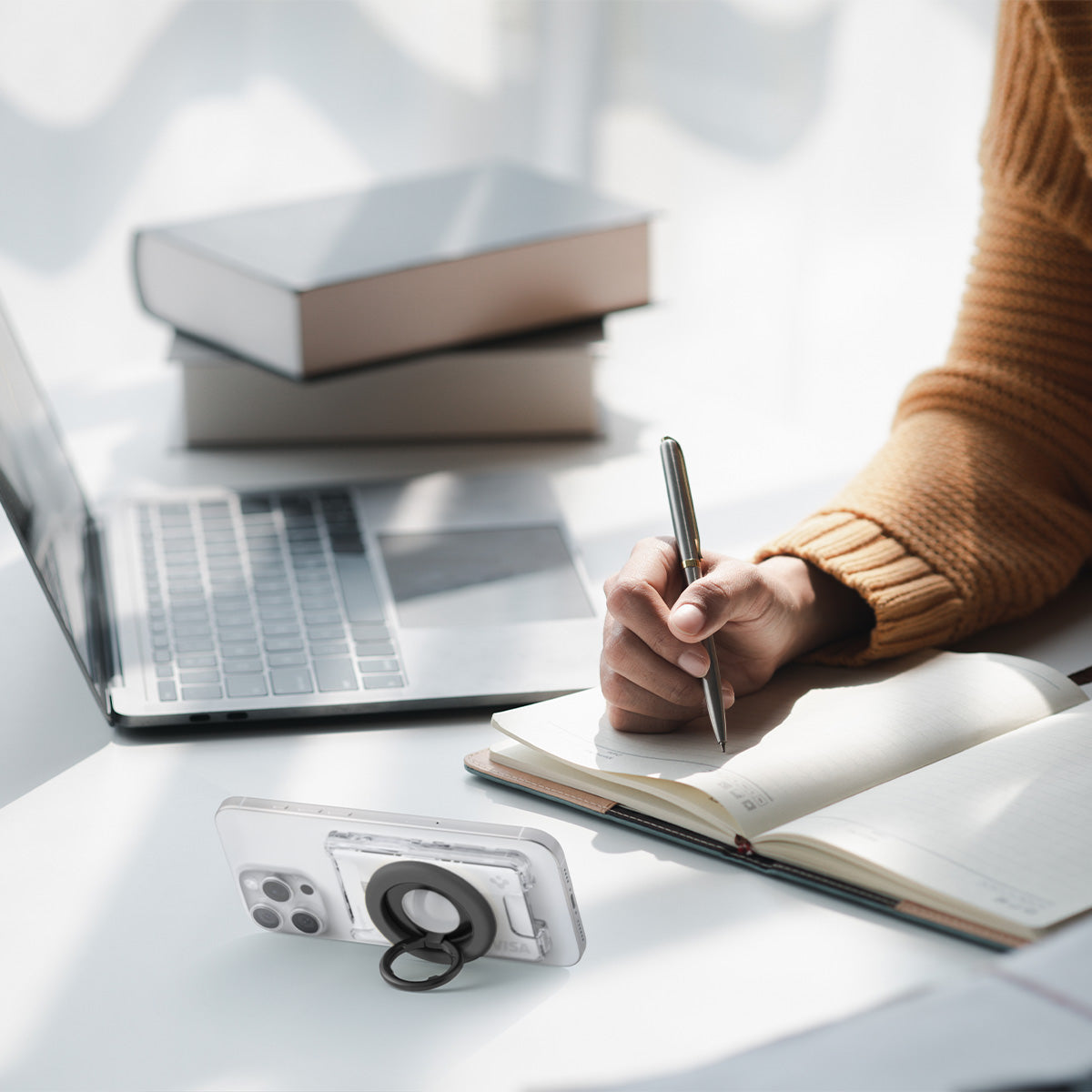 محفظة Spigen Ultra Hybrid MagFit+ (MagFit)