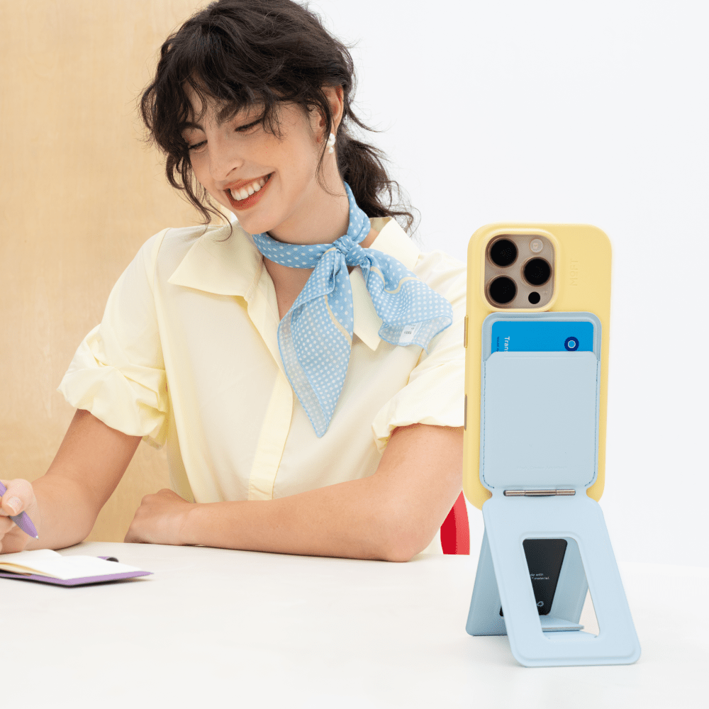 Moft Snap Phone Tripod Stand MOVAS™ - MagSafe Compatible