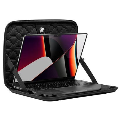 Spigen Rugged Armor Pro Pouch for MacBook Pro 16"