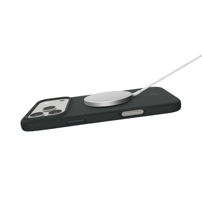 غلاف سبجن سيليكون فيت (ماج فيت) لآيفون 17 برو ماكس / آيفون 17 برو