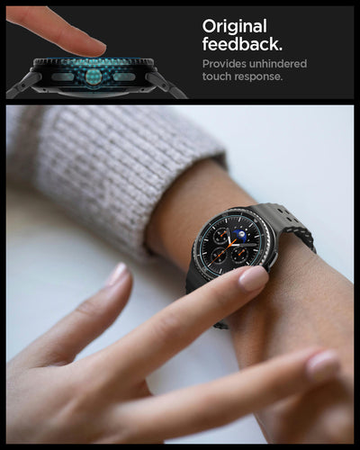 واقي شاشة Spigen GLAS.tR EZ Fit لسامسونج جالاكسي ووتش 8 كلاسيك - عبوة من 2