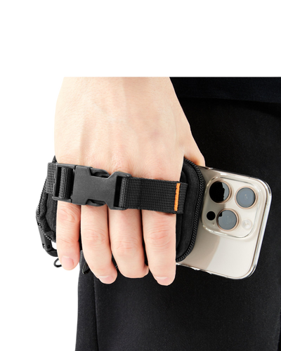 Spigen Snap Zip (MagFit) MagSafe Card Holder