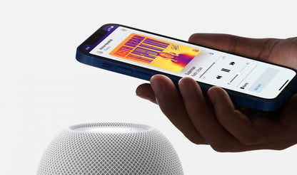 Apple HomePod mini.